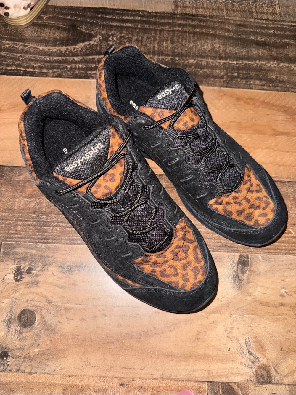 Easy Spirit Black & Brown Leopard Print Casual Sneakers 9 wide